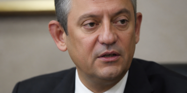 ozgur-ozel-yeni-partinin-yol-haritasini-anlatti-karis-karis-anadoluda-ve-rumelide-olacagiz-gq3IskAE.jpeg