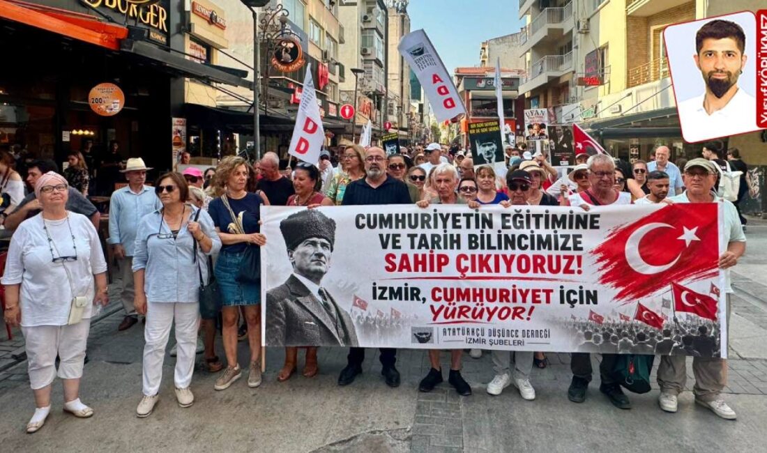 İzmir’de Cumhuriyet Eğitimi İçin Yürüyüş: ‘Atatürk’ün Emanetine Sahip Çıkıyoruz’ Atatürkçü