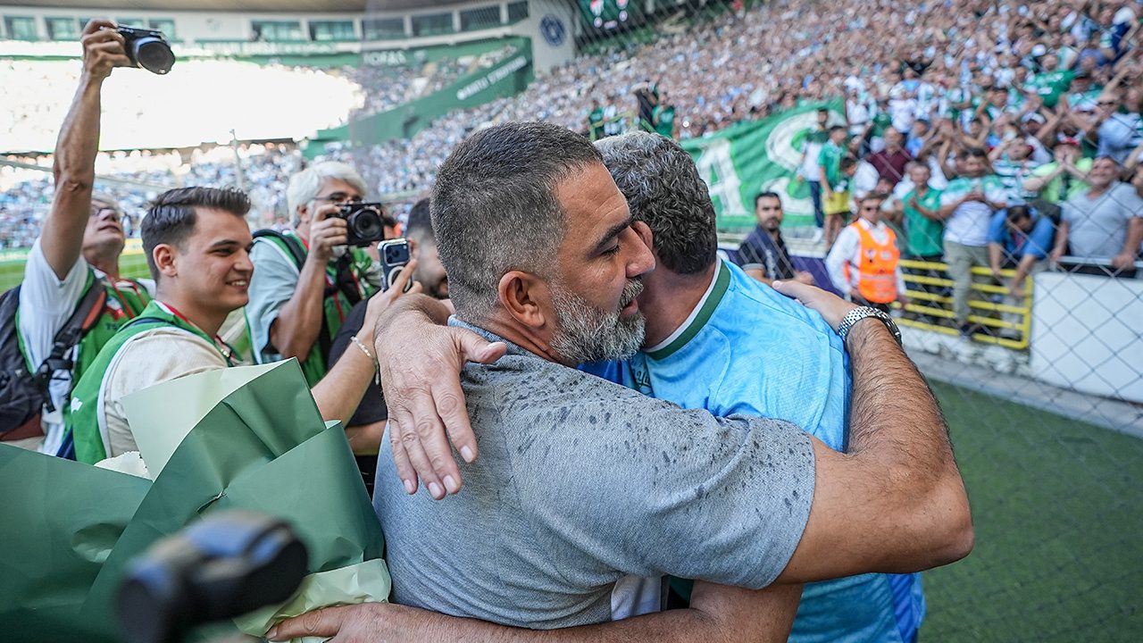 Arda Turan: Shakhtar Donetsk’in Hazırlık Maçı Sonrası Değerlendirmeleri Arda Turan’ın