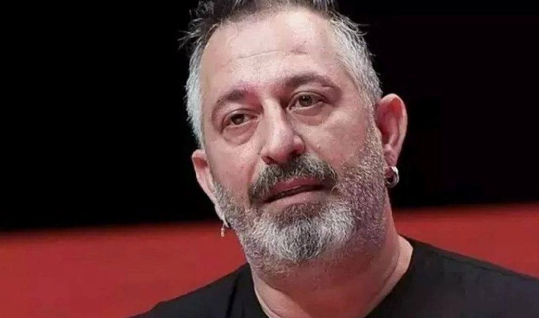 Cem Yılmaz Hesabındaki Tüm Paylaşımları Sildi Ünlü komedyen Cem Yılmaz,