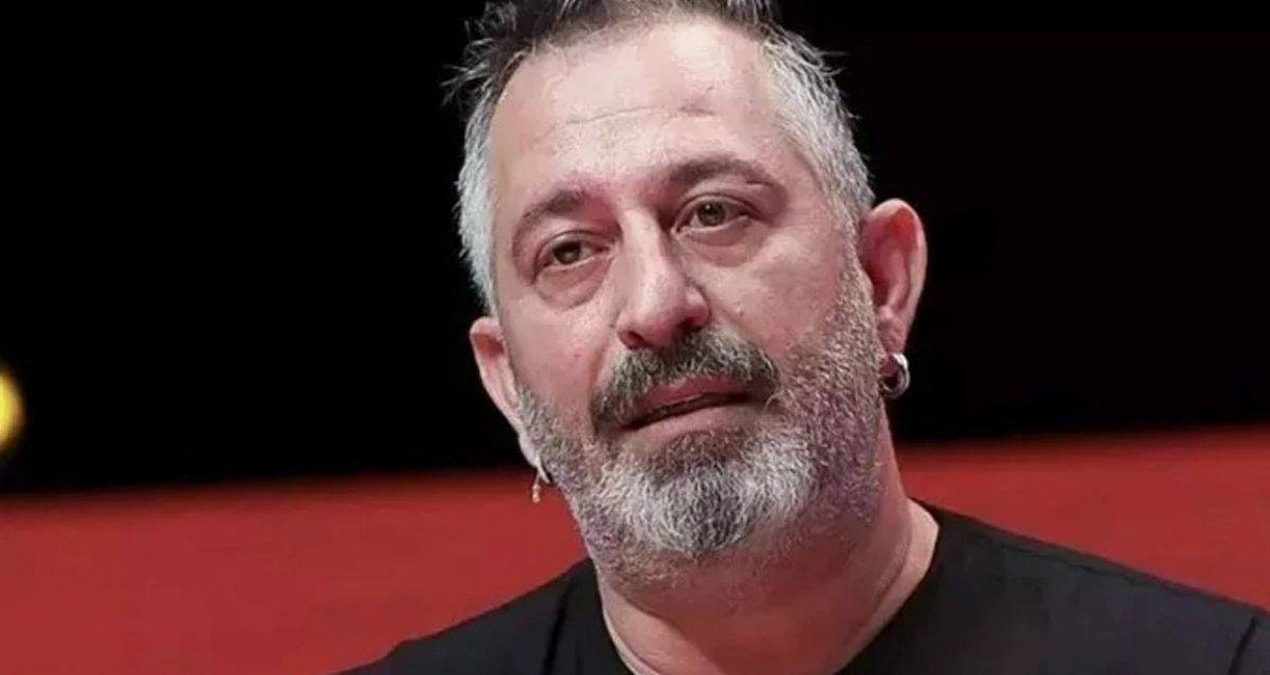 Cem Yılmaz Hesabındaki Tüm Paylaşımları Sildi Ünlü komedyen Cem Yılmaz,