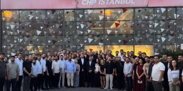 chp-istanbul-genclik-kollarindan-istifa-hamlesi-yeni-partiye-gectiler-SFwjFZMy.jpeg