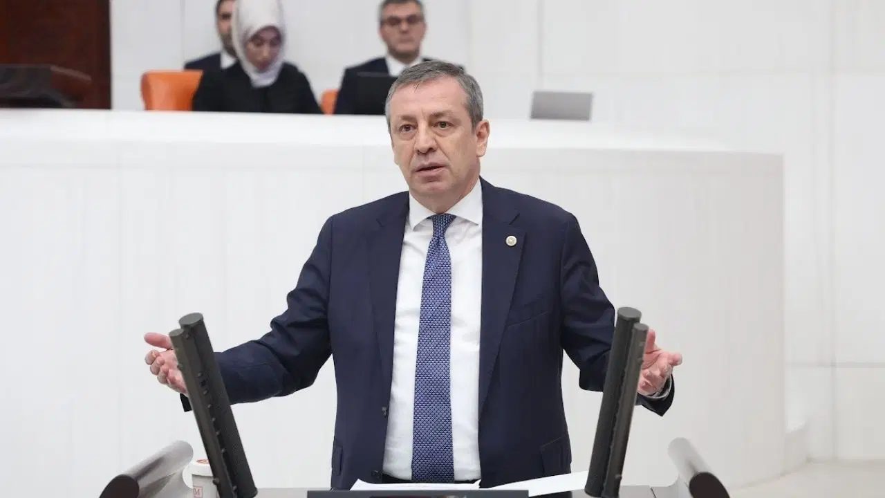 chpli-tureliden-mesem-cikisi-bakanlik-kendi-kendini-yalanliyor-znwwzDDV.jpg