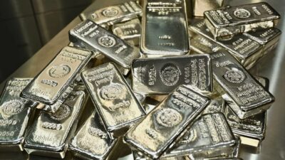 Fed Öncesi Güçlenen Dolar ve Jeopolitik Belirsizlikler Ons ve Gram