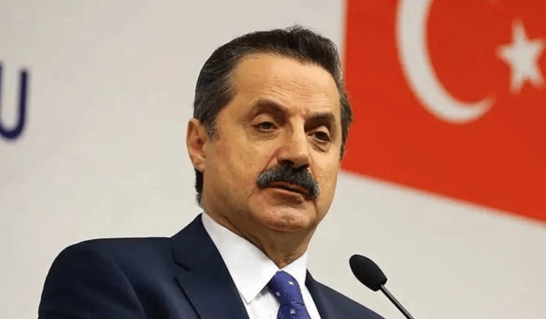 Emeklilik sistemine bir itiraz da AKP’li isimden geldi: Yeni yasayla aylıklar belirlenmeli