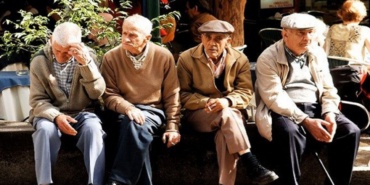 en-dusuk-emekli-ayligi-degisecek-7-madde-meclisten-gecti-XaI4wZ3x.jpg