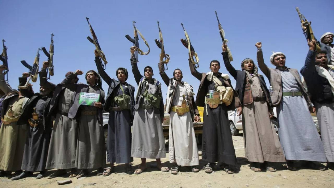 Husiler Suudi Arabistan’a Deniz Ambargosu İlan Etti Yemen’de faaliyet gösteren