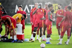 galatasaray-deplasmandan-iki-yenilgiyle-dondu-neler-degisecek-4FKEuFDT.jpg