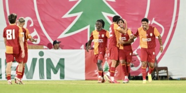 galatasarayli-futbolcu-amedsporu-istemedi-RtOIpdvq.jpg