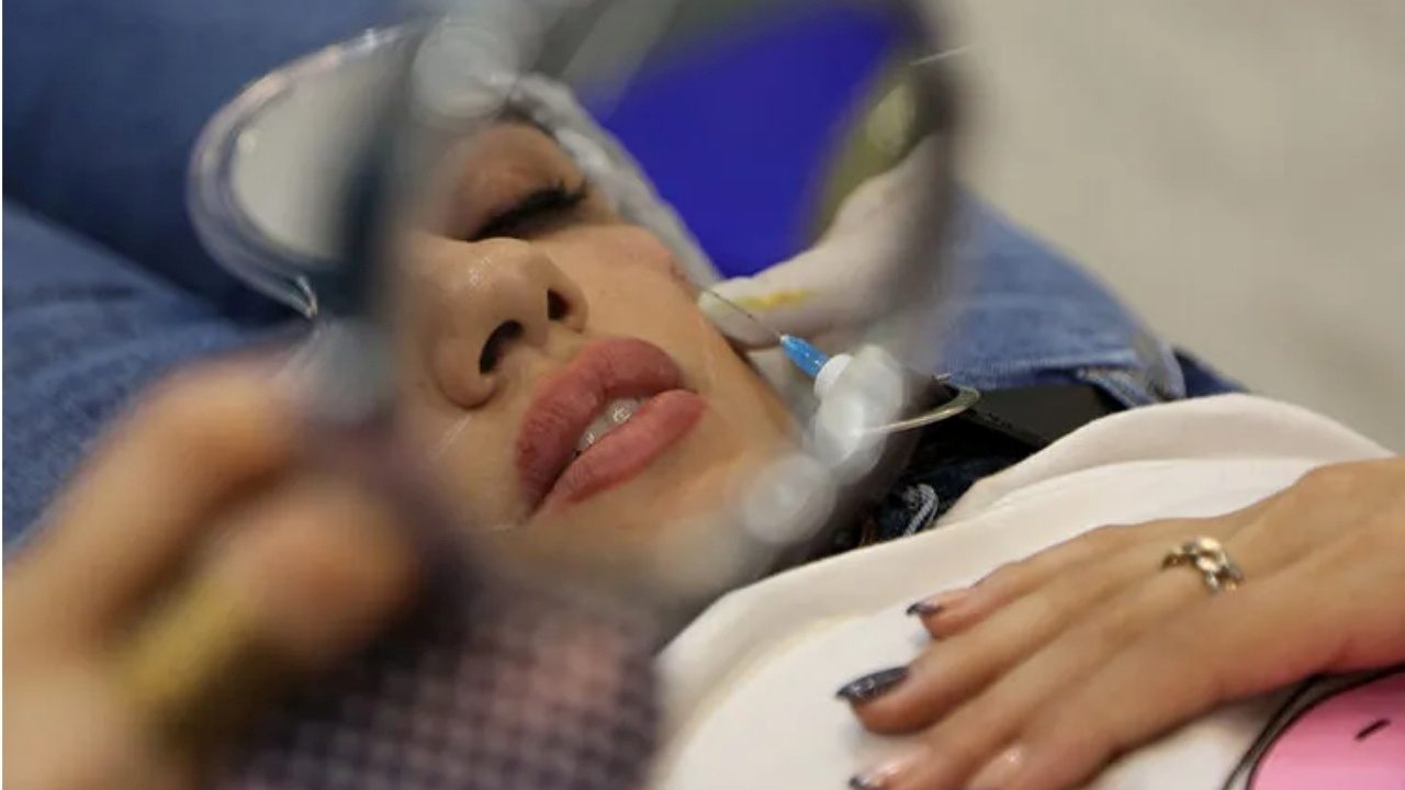 Kadavra Yağı Enjeksiyonları: Zayıflama İlaçları Sonrası Estetikte Tartışmalı Çözüm GLP-1