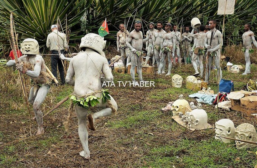 Asaro Çamur Adamları: Papua Yeni Gine’nin Kabile Geleneği ve Turizmdeki Yeri