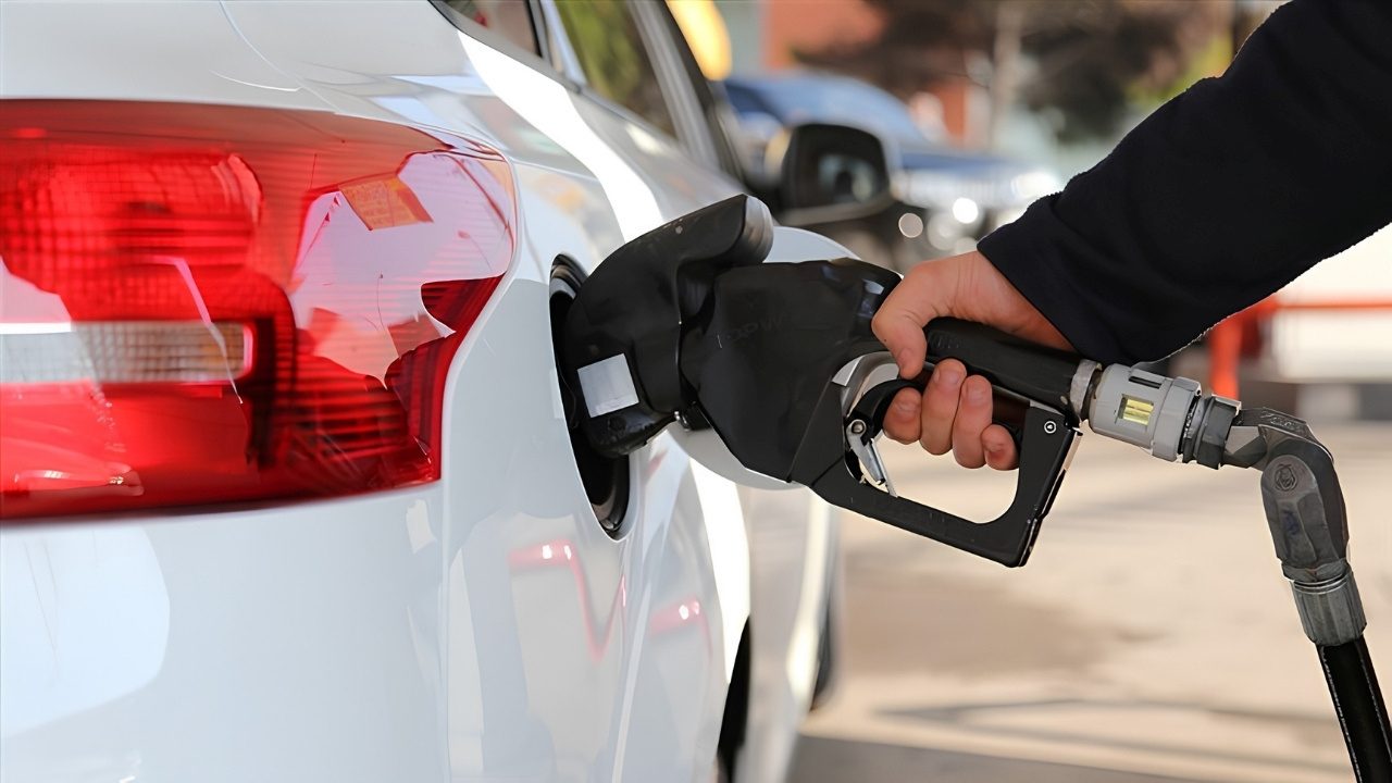 Petrol piyasasında sakinleşme ve akaryakıt fiyatlarına yansıması ABD ile İran