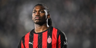 milanin-yildizi-imzayi-atarsa-hem-fenerbahce-hem-de-portekizli-yildiz-kazanacak-bol-bonuslu-rafael-MqsL6RsM.jpg