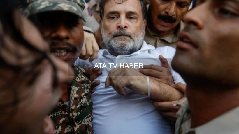 Yeni Delhi’de Öğrenci Protestoları Büyüyor: Rahul Gandhi Oturma Eyleminde Gözaltına Alındı