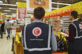 sac-cikarmadan-vize-garantisine-bakanlik-binlerce-dosya-inceledi-reklamlara-185-milyon-ceza-DAtJCl9h.jpg