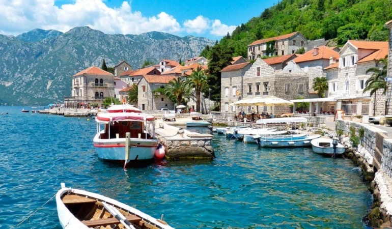 Sadece pasaportla gidiliyordu: Gözde tatil ülkesi artık Türkiye’den vize isteyecek