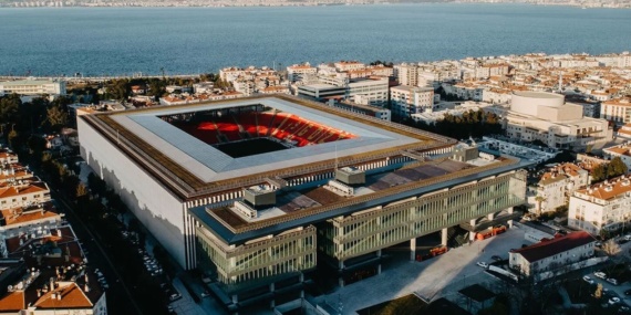 tum-kulupler-borca-batarken-bu-super-lig-ekibi-para-basiyor-JG8NLrf7.jpg