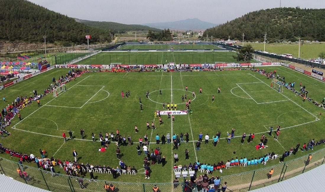 Altınordu 2. Lig’e Katılmama Kararını Açıkladı Türk futbolunun yetiştirici kulüplerinden
