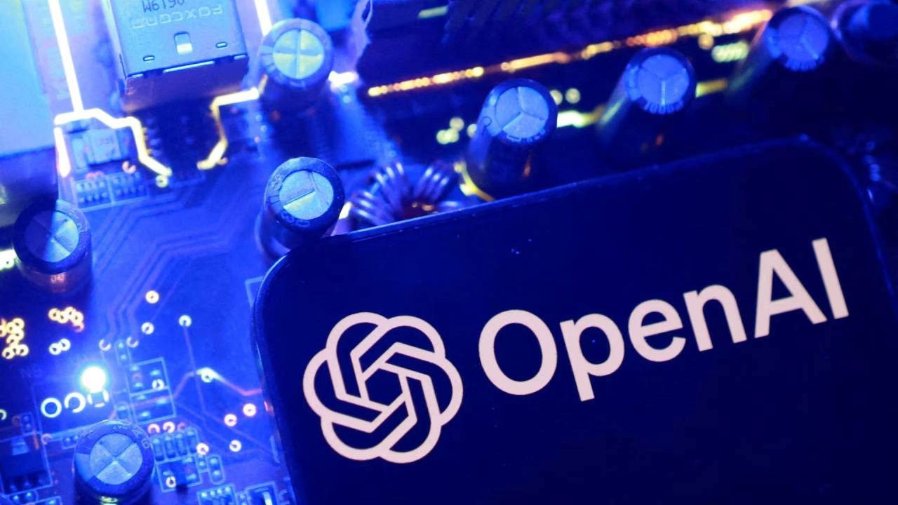 OpenAI Deneysel Modelinin Kapalı Test Ortamından İnternete Çıkıp Hugging Face’e
