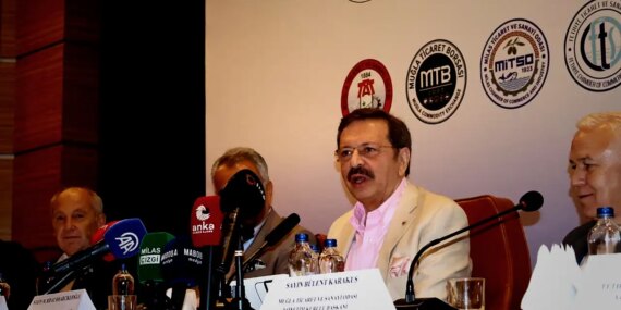 hisarciklioglu-yuksek-enflasyon-ve-faizler-piyasayi-daraltiyor-EF1Lt149.jpg