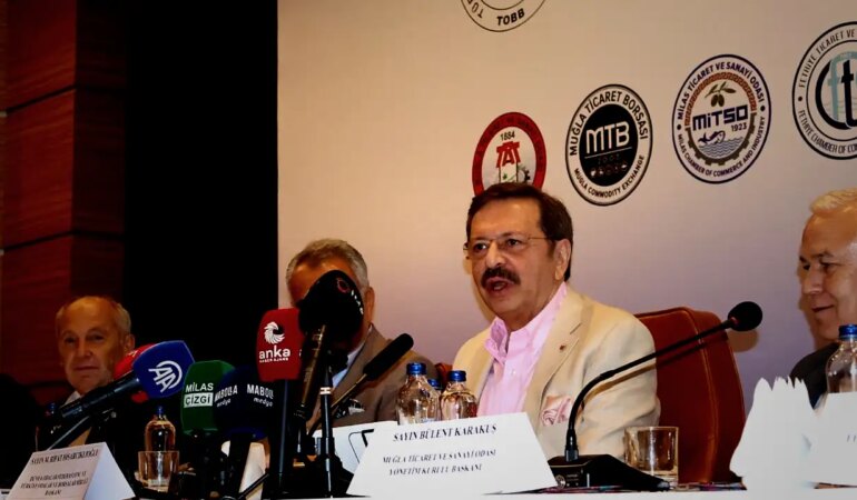 Hisarcıklıoğlu: Yüksek enflasyon ve faizler piyasayı daraltıyor