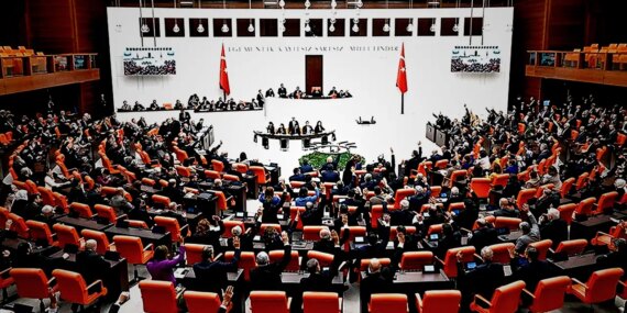 yeni-partili-gokcenden-bakan-gurleke-hacettepe-ogrencisinin-cinsel-saldiri-davasi-ne-asamada-tWDeppsv.jpg