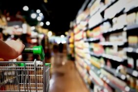 yuzlerce-subesi-vardi-zincir-marketin-tabelalari-tek-tek-sokuluyor-q8pNkL8r.jpg